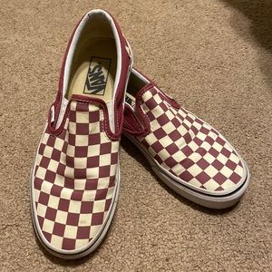 BURGENDY CHECKERED VANS
